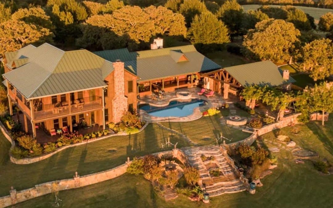 NFL Hall of Famer Terry Bradshaw sells his 800-acre Red River horse ranch