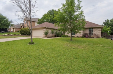 252 Blossom Lane, Texas, 76053, 4 Bedrooms Bedrooms, 8 Rooms Rooms,2 BathroomsBathrooms,Residential,For Sale,Blossom,14363753