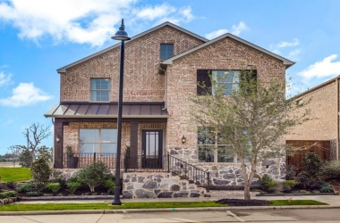 2208 Royal Crescent Drive, Texas, 75028, 3 Bedrooms Bedrooms, 10 Rooms Rooms,3 BathroomsBathrooms,Residential,For Sale,Royal Crescent,14533156