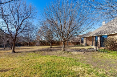 1317 Whisper Willows Drive, Texas, 76052, 4 Bedrooms Bedrooms, 2 Rooms Rooms,3 BathroomsBathrooms,Residential,For Sale,Whisper Willows,14742112