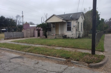 2811 Southland Street, Texas, 75215, 3 Bedrooms Bedrooms, 5 Rooms Rooms,1 BathroomBathrooms,Residential,For Sale,Southland,14748036