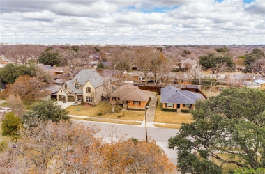 9226 Larchwood Drive, Texas, 75238, 3 Bedrooms Bedrooms, 2 Rooms Rooms,2 BathroomsBathrooms,Residential,For Sale,Larchwood,14750096