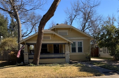 5720 Tremont Street, Texas, 75214, 2 Bedrooms Bedrooms, 7 Rooms Rooms,2 BathroomsBathrooms,Residential,For Sale,Tremont,14759362