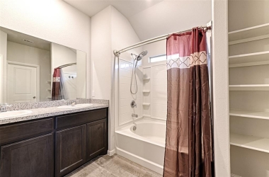 4628 Corktree Lane, Texas, 76036, 5 Bedrooms Bedrooms, 9 Rooms Rooms,2 BathroomsBathrooms,Residential,For Sale,Corktree,14753793