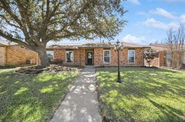 4816 Jennings Circle, Texas, 75056, 4 Bedrooms Bedrooms, 8 Rooms Rooms,2 BathroomsBathrooms,Residential,For Sale,Jennings,14754021
