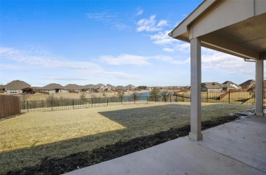 4317 Swallow Drive, Texas, 76262, 4 Bedrooms Bedrooms, ,3 BathroomsBathrooms,Residential,For Sale,Swallow,14745526