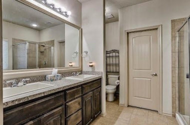 4712 Elkhart Drive, Texas, 76036, 3 Bedrooms Bedrooms, 8 Rooms Rooms,2 BathroomsBathrooms,Residential,For Sale,Elkhart,14761798