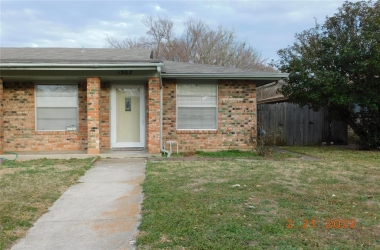 1302 Willow Wood Court, Texas, 75060, 2 Bedrooms Bedrooms, 5 Rooms Rooms,2 BathroomsBathrooms,Residential,For Sale,Willow Wood,14763029