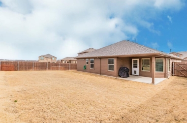 8457 Comanche Springs Drive, Texas, 76131, 4 Bedrooms Bedrooms, 6 Rooms Rooms,2 BathroomsBathrooms,Residential,For Sale,Comanche Springs,14762618