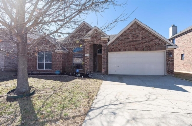 5011 Golden Eagle Drive, Texas, 75052, 3 Bedrooms Bedrooms, 9 Rooms Rooms,2 BathroomsBathrooms,Residential,For Sale,Golden Eagle,14762619
