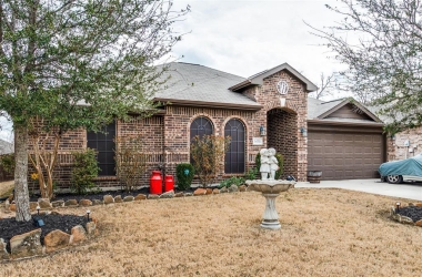 608 Kriston Drive, Texas, 76020, 4 Bedrooms Bedrooms, 5 Rooms Rooms,2 BathroomsBathrooms,Residential,For Sale,Kriston,14761567