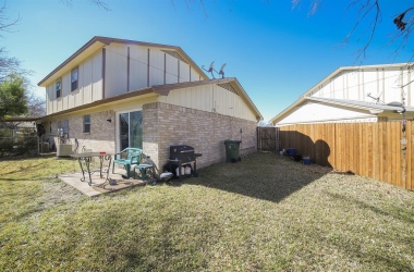 3421 Pleasant Valley Lane, Texas, 76015, 2 Bedrooms Bedrooms, 6 Rooms Rooms,1 BathroomBathrooms,Residential,For Sale,Pleasant Valley,14762443
