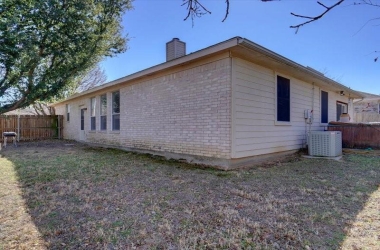 3928 Parkhaven Drive, Texas, 76210, 3 Bedrooms Bedrooms, 6 Rooms Rooms,2 BathroomsBathrooms,Residential,For Sale,Parkhaven,14762799