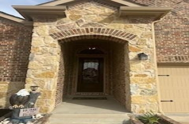 613 Amos Court, Texas, 75072, 3 Bedrooms Bedrooms, 9 Rooms Rooms,2 BathroomsBathrooms,Residential,For Sale,Amos,14762839