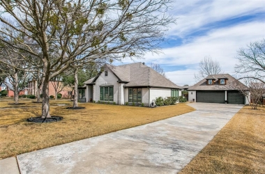 625 Oak Hill Drive, Texas, 76092, 3 Bedrooms Bedrooms, 12 Rooms Rooms,3 BathroomsBathrooms,Residential,For Sale,Oak Hill,14761574