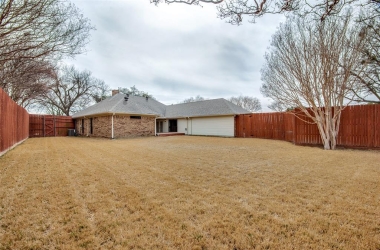 2209 Creekview, Texas, 75006, 3 Bedrooms Bedrooms, 11 Rooms Rooms,2 BathroomsBathrooms,Residential,For Sale,Creekview,14761840
