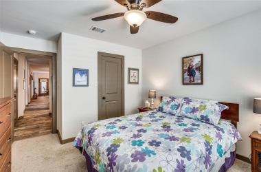 710 Phillips Court, Texas, 76063, 3 Bedrooms Bedrooms, 9 Rooms Rooms,2 BathroomsBathrooms,Residential,For Sale,Phillips,14764709