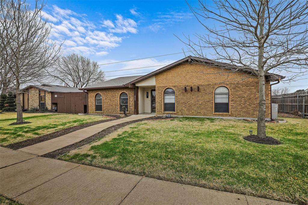 2105 Spanish Trail, Texas, 75052, 3 Bedrooms Bedrooms, 8 Rooms Rooms,2 BathroomsBathrooms,Residential,For Sale,Spanish,14764013