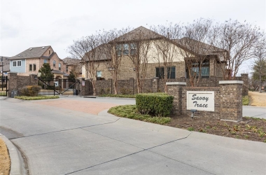 2011 Falls Court, Texas, 75080, 4 Bedrooms Bedrooms, 7 Rooms Rooms,4 BathroomsBathrooms,Residential,For Sale,Falls,14764434