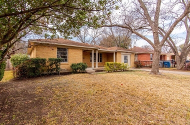 2221 Gaylord Drive, Texas, 75227, 4 Bedrooms Bedrooms, 7 Rooms Rooms,1 BathroomBathrooms,Residential,For Sale,Gaylord,14765072