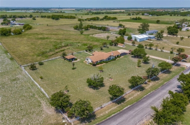 10048 County Road 1088, Royse City, 75189, 3 Bedrooms Bedrooms, ,2 BathroomsBathrooms,Residential,For Sale,County Road 1088,20391859