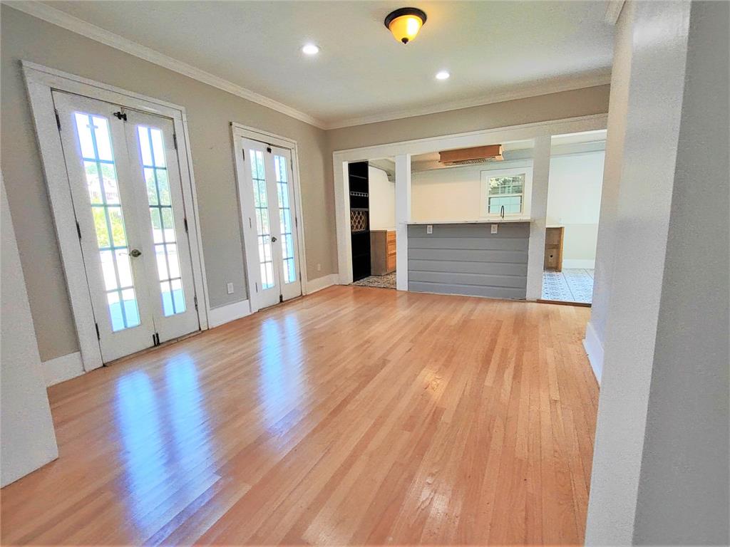 2700 South Boulevard, Dallas, 75215, 3 Bedrooms Bedrooms, ,2 BathroomsBathrooms,Residential,For Sale,South,20591852
