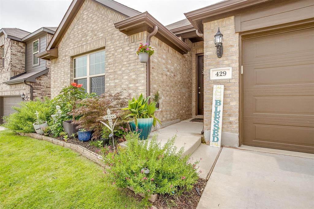 429 Pheasant Hill Lane, Fort Worth, 76028, 3 Bedrooms Bedrooms, ,2 BathroomsBathrooms,Residential,For Sale,Pheasant Hill,20557018
