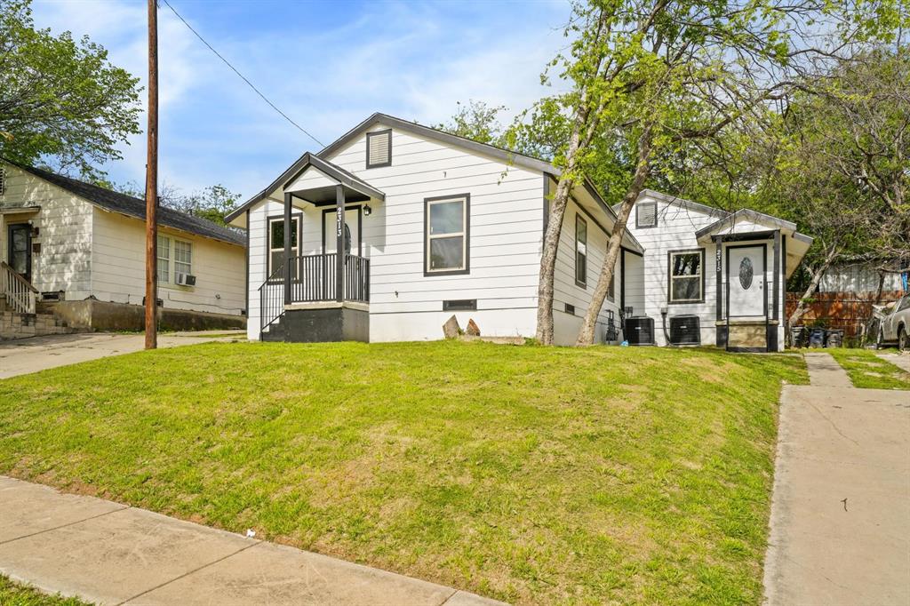 2315 Grayson Avenue, Fort Worth, 76106, 4 Bedrooms Bedrooms, ,2 BathroomsBathrooms,Residential,For Sale,Grayson,20552478